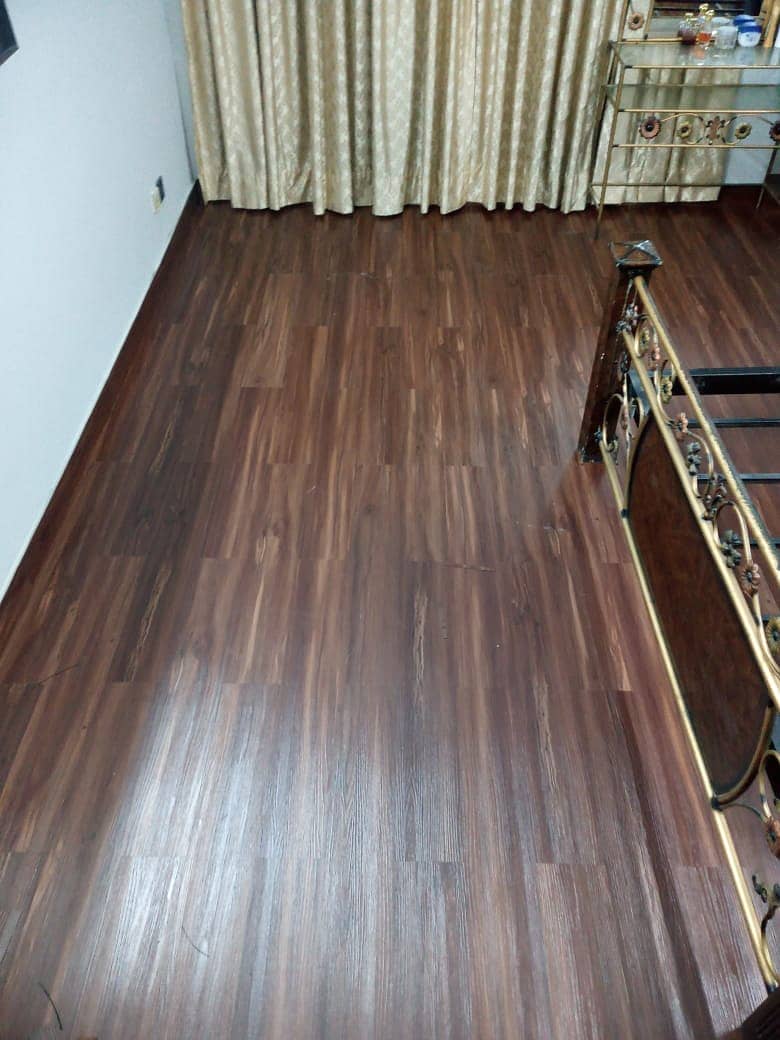 Wooden Flooring, Vinyl Flooring, laminate Flooring,PVC Tiles in Lahore 3