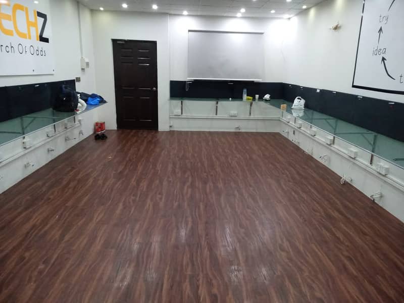 Wooden Flooring, Vinyl Flooring, laminate Flooring,PVC Tiles in Lahore 7