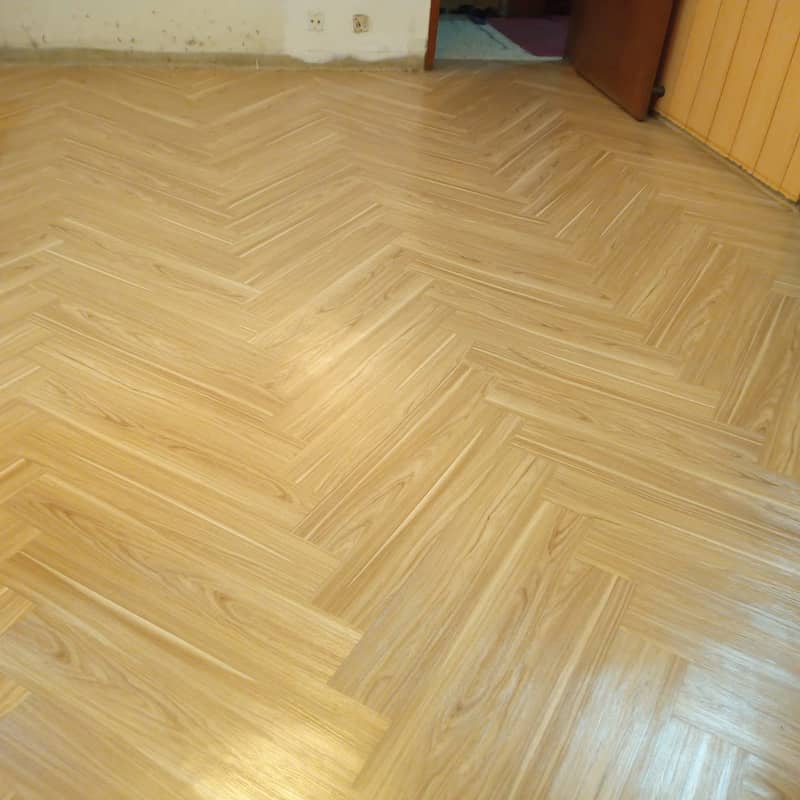 Wooden Flooring, Vinyl Flooring, laminate Flooring,PVC Tiles in Lahore 15
