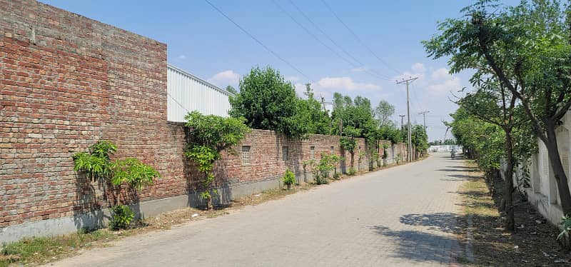 11 Kanal Land For Fram House For Sale Bedian road Lahore 7
