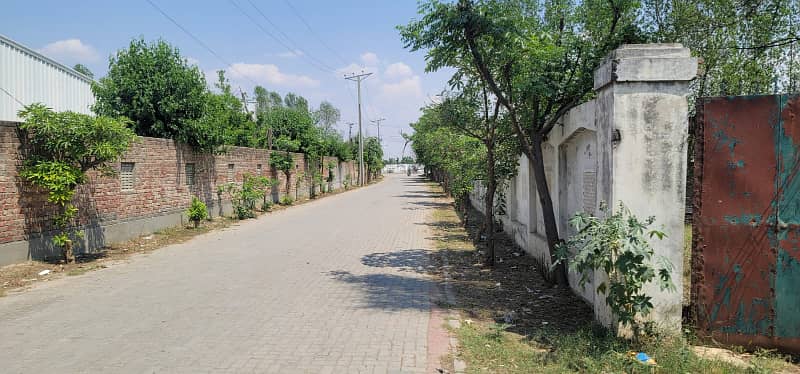 11 Kanal Land For Fram House For Sale Bedian road Lahore 8