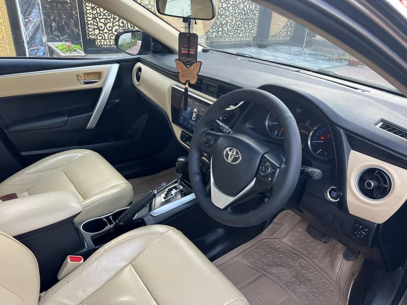 Toyota Corolla Altis Grande CVT-i 1.8 2018 3