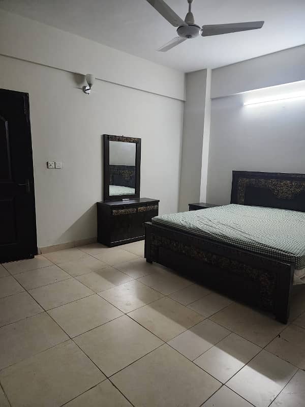 Full Furnish 10 Marla 3Bed 1st Floor Available For Rent in Saector F, Askari 10 Lahore 2