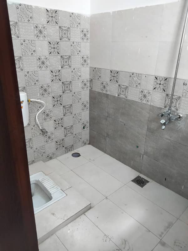 BACHELOR HOUSE PORTION ROOM RENT FOR AVAILABLE IN JUBIEEL TOWN 3