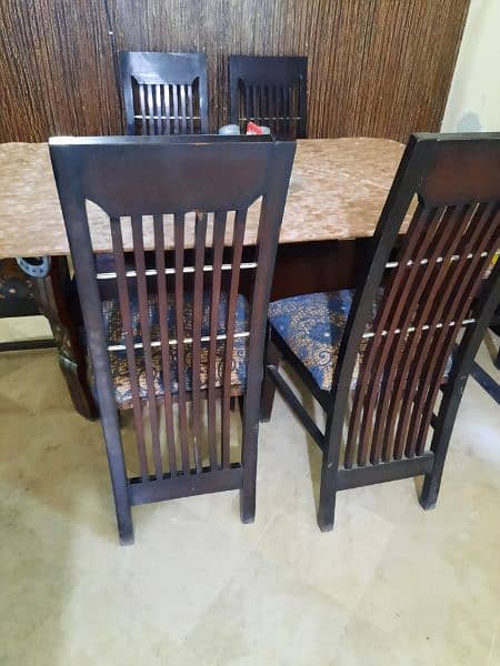 Dining table for Sale 4