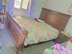 King size bed with new metress, 2 side tables, 1 dressing table