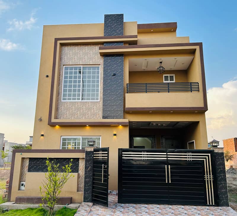 5 Marla House Are Available For Sale In Crystal Block In Park View City Lahore 0