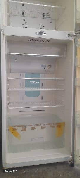 Refrigerator 16