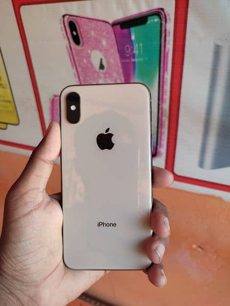 iphone xs with original cable 0