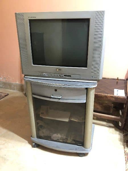 LG tv with tv trolley 1