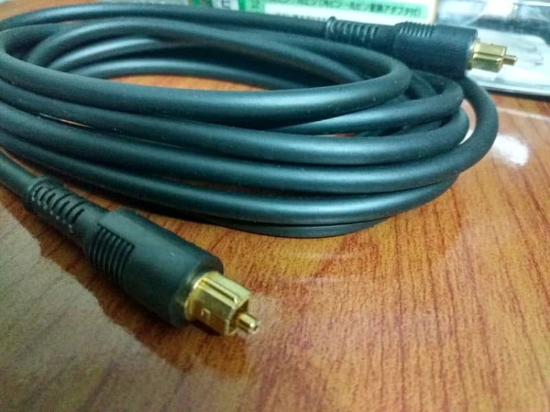 Musical Instruments /Audio Cable - S P D I F - optical 0