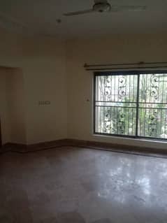 10 Marla Lower Portion For Rent In Wapda Town Phase 1 Very Hot Location Near To Park Mosque And Market