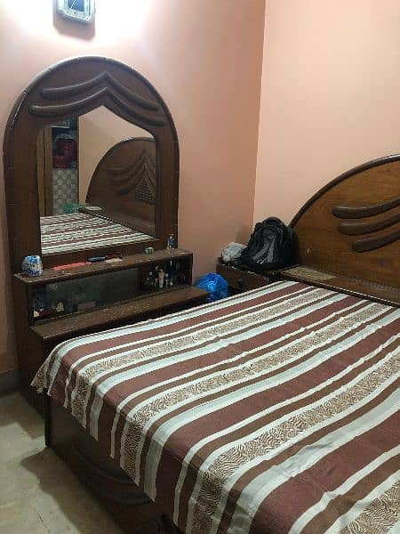 2 PC Bed room set with kitchen wardrobe 3