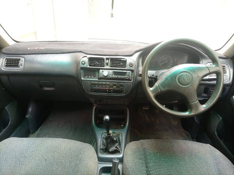 Civic 1996 Black in Good condition 7