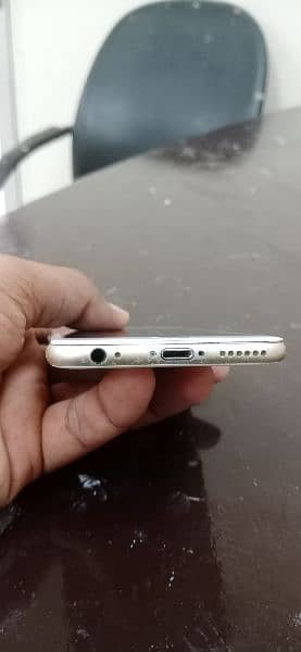 iphone 6s PTA Approved urgent sale need money 2