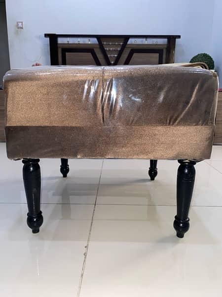 Assalamualaikum I am selling brand new single sofa stool. 3