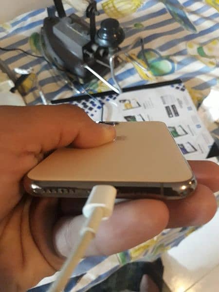 Iphone 11 pro Pta approved 256gb 5