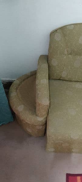 sofa for sale 6 seater urgent 2