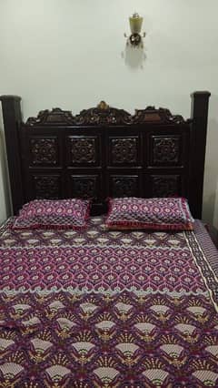 Chinioti bed/dressing/side tables.       0319-4106523