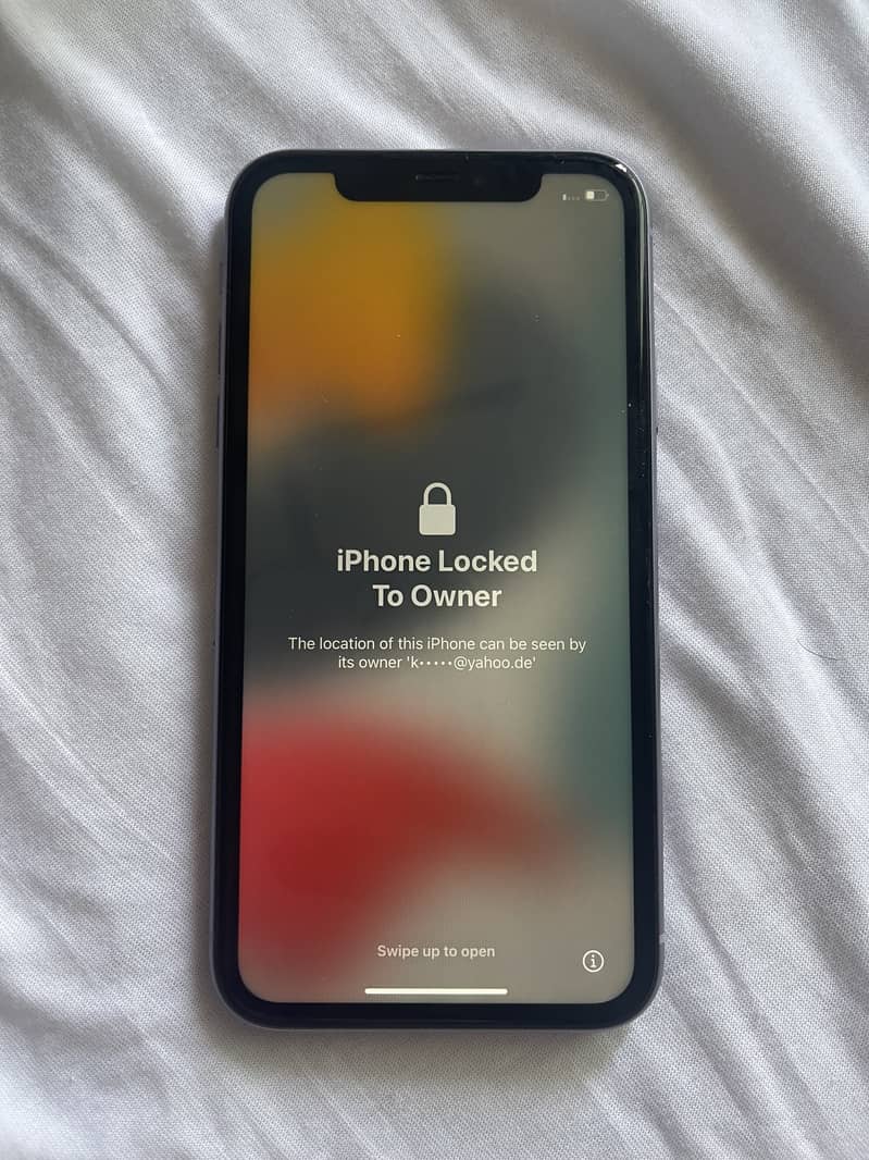 iPhone 11 icloud for parts 6