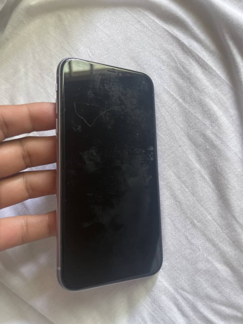 iPhone 11 icloud for parts 7