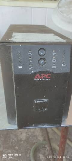 APC UPS 1500 VA (1000 watt)