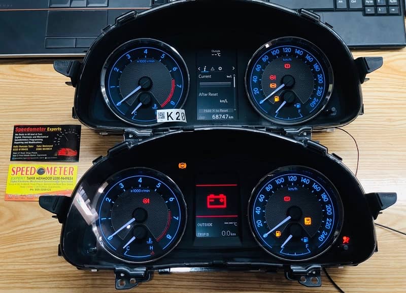 Toyota Corolla Altis Speedometers 3