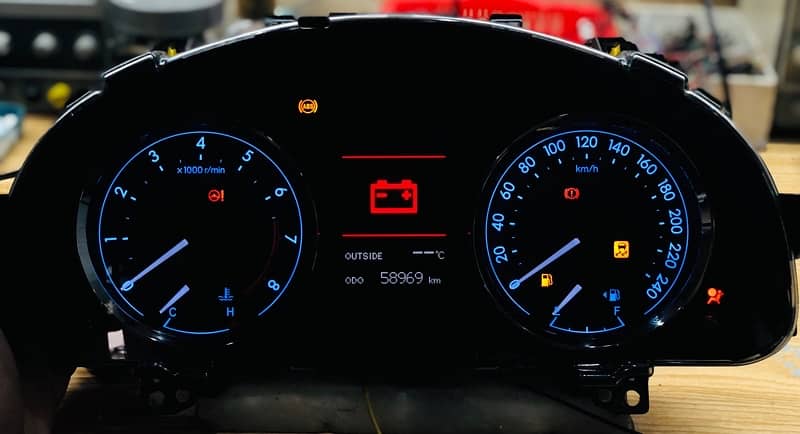 Toyota Corolla Altis Speedometers 5