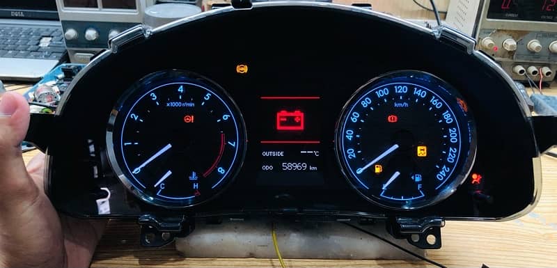 Toyota Corolla Altis Speedometers 8