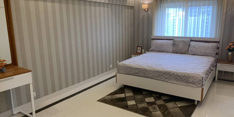 4 Bed Ultra Modern Apartment For Sale Near Avari Towers Karachi 5