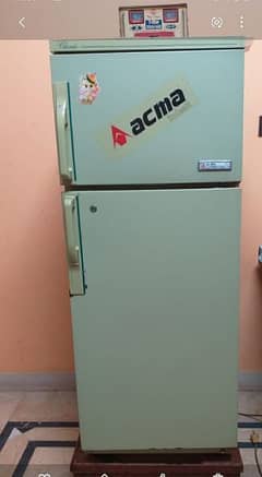 Refrigerator With Stabilizer And Stand