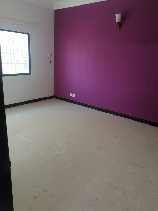 1800 sq. ft Beautiful Flat available for rent 10