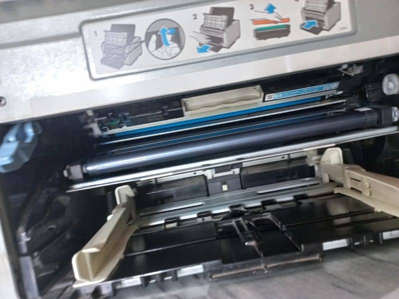 Hp colour laserjet printer for sale 1