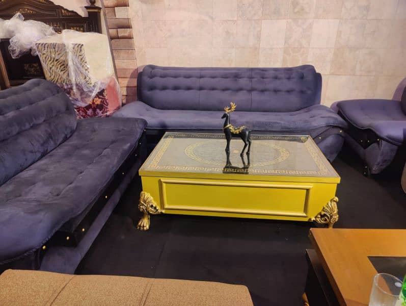 "Comfortable and stylish sofa set for Sale 4