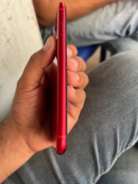 iphone 11 64gb pta approved red 2