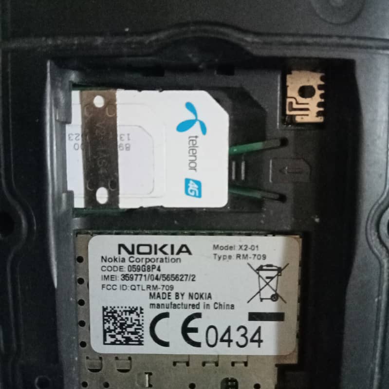 Nokia x2-01 2