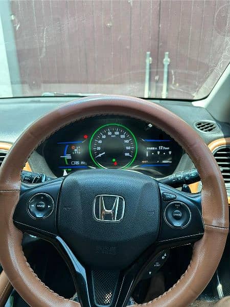 Honda Vezel 2015 5