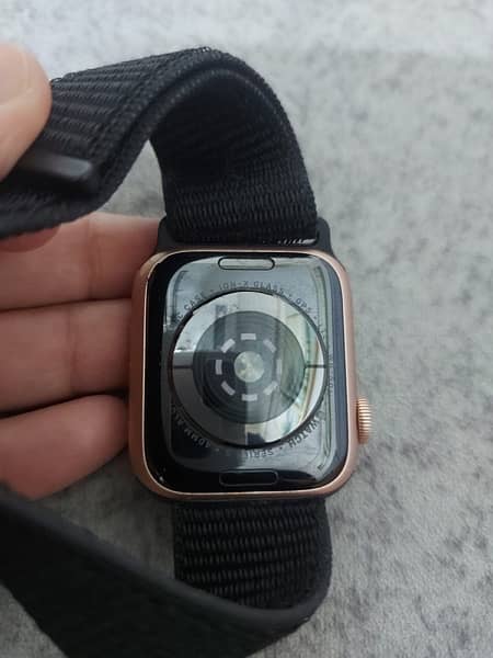 Apple watch series 5 40mm 3