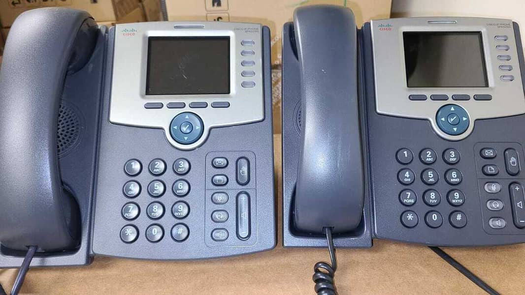 Cisco spa525 wifi IP phone color screen 0