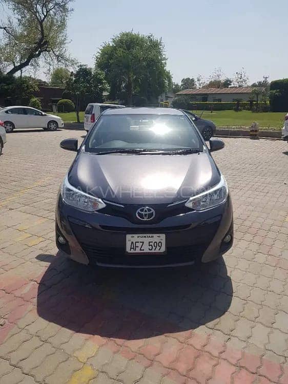 Toyota Yaris ATIV X CVT 1.5 (2021) Automatic 9