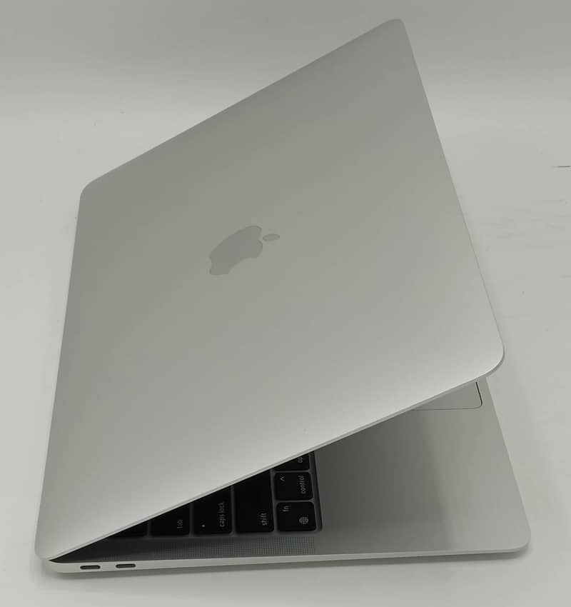 MacBook Air 2020 M1 Chip 13 Inch Slim Laptop 8/256/512GB M1 Air 10/10 3