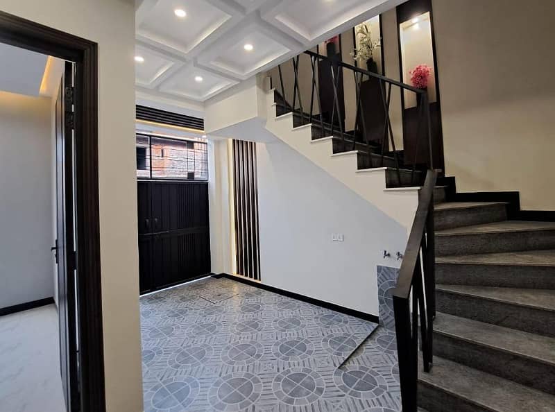 Brand New 3 Beds 5 Marla Luxury House for Rent in DHA 9 Town Lahore 4