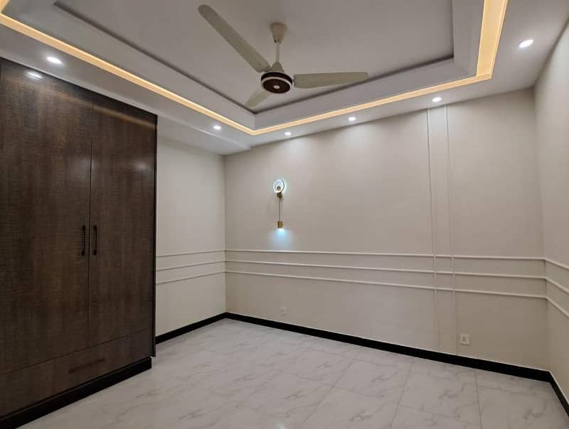 Brand New 3 Beds 5 Marla Luxury House for Rent in DHA 9 Town Lahore 5