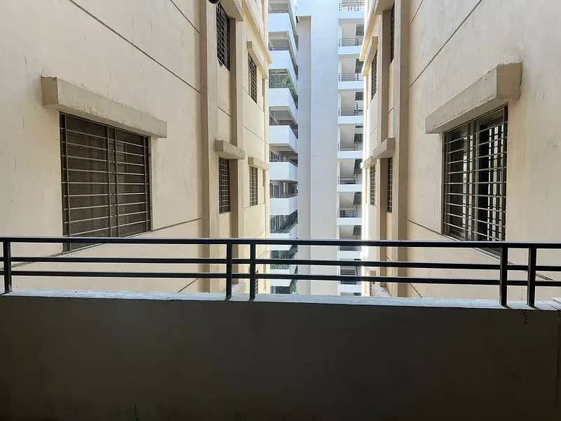 2 Bd Dd Flat for Rent in Luxury Apartment of Saima Jinnah Avenue 6