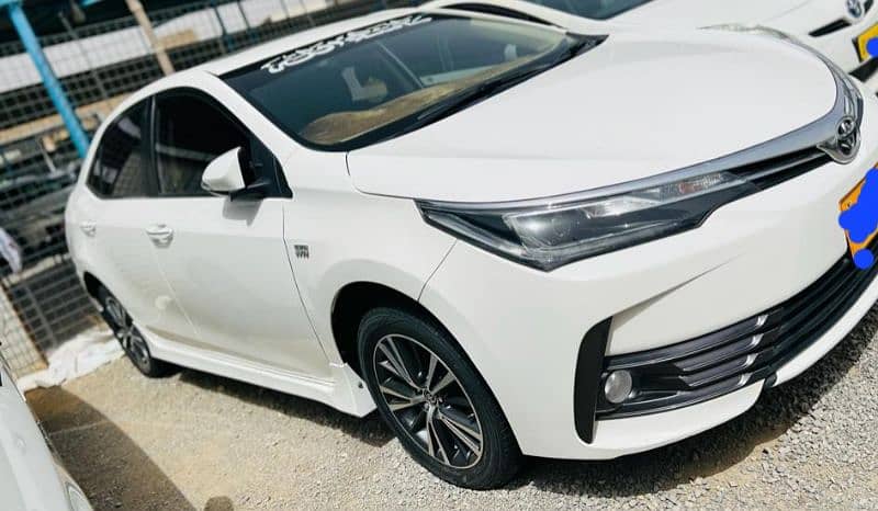 Toyotal Corrola Altis Grende 1.8 (2019) 1