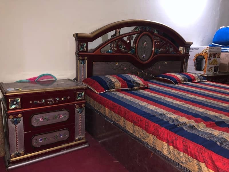 Bed with Side Table • Very Good Condition • Nothing Damaged 0