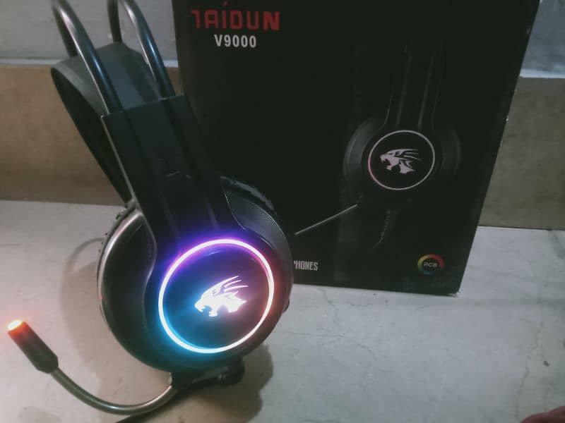 TAIDUN v9000 Luminous game headphones. PC headset 0