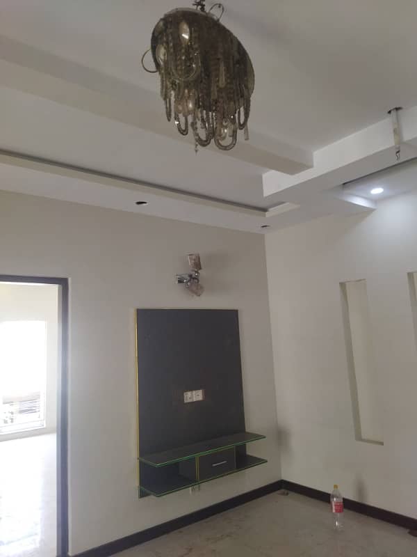 10 marla full house available for rent in pak arab housing scheme Main farozpur road Lahore 7