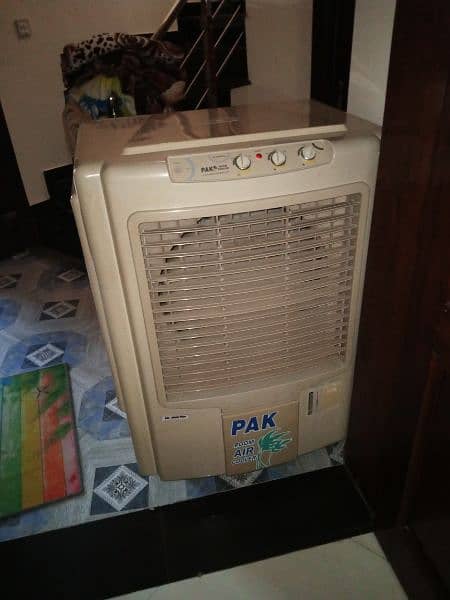 Pakfan Room Air Cooler. . 0
