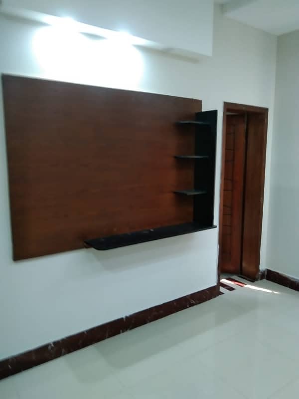 5 Marla Used House For Sale In Block CC Sector D Bahria Town Lahore 4